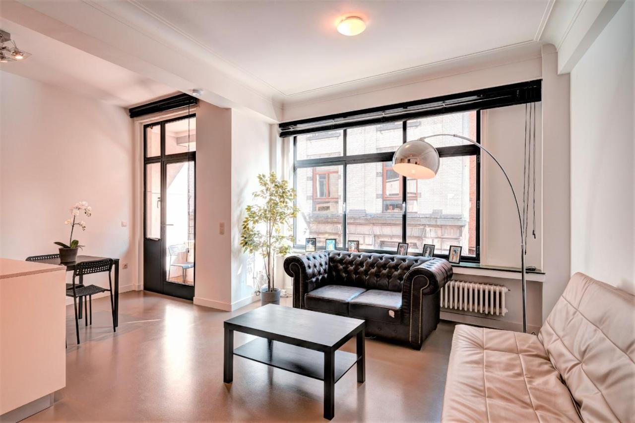 The Meir Lodge. Apartments In Heart Of Antwerpen Exteriör bild