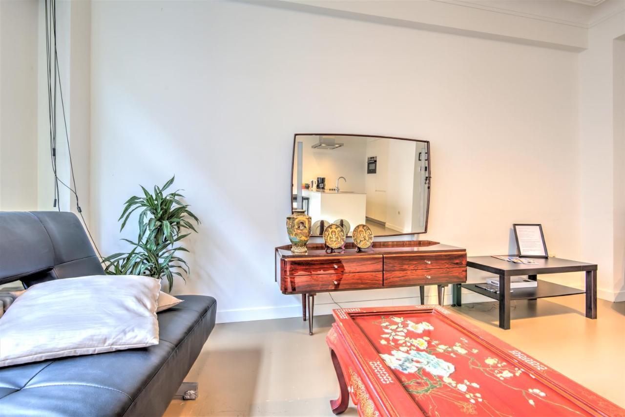 The Meir Lodge. Apartments In Heart Of Antwerpen Exteriör bild