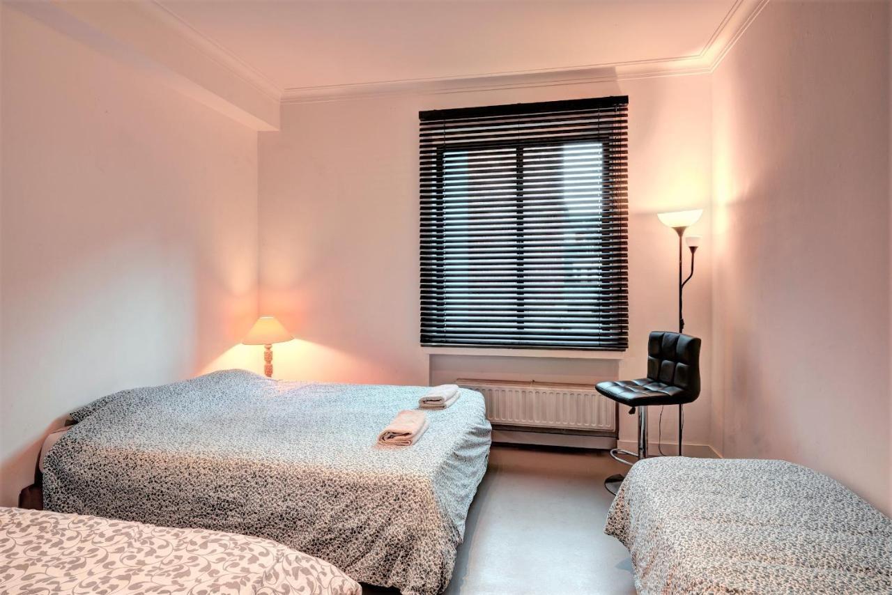The Meir Lodge. Apartments In Heart Of Antwerpen Exteriör bild