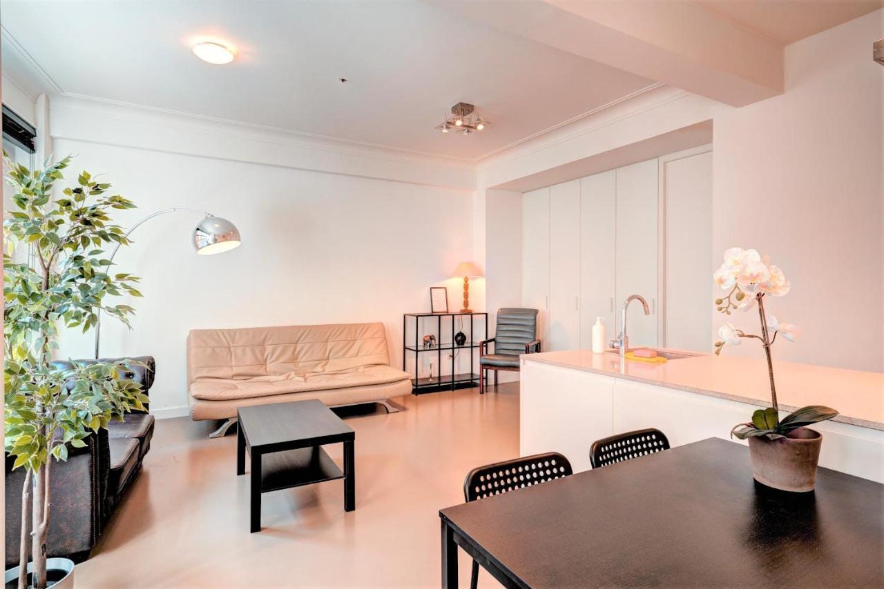 The Meir Lodge. Apartments In Heart Of Antwerpen Exteriör bild