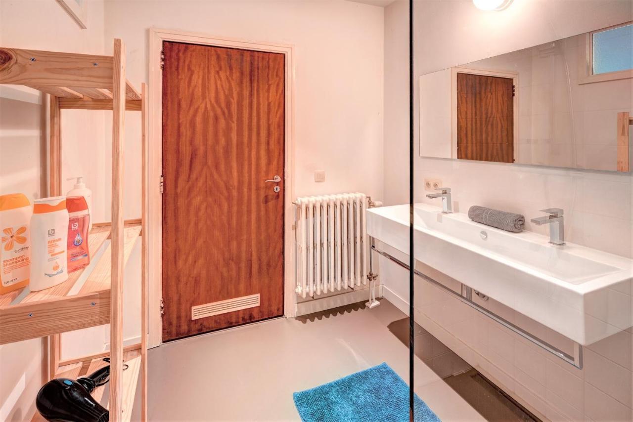 The Meir Lodge. Apartments In Heart Of Antwerpen Exteriör bild